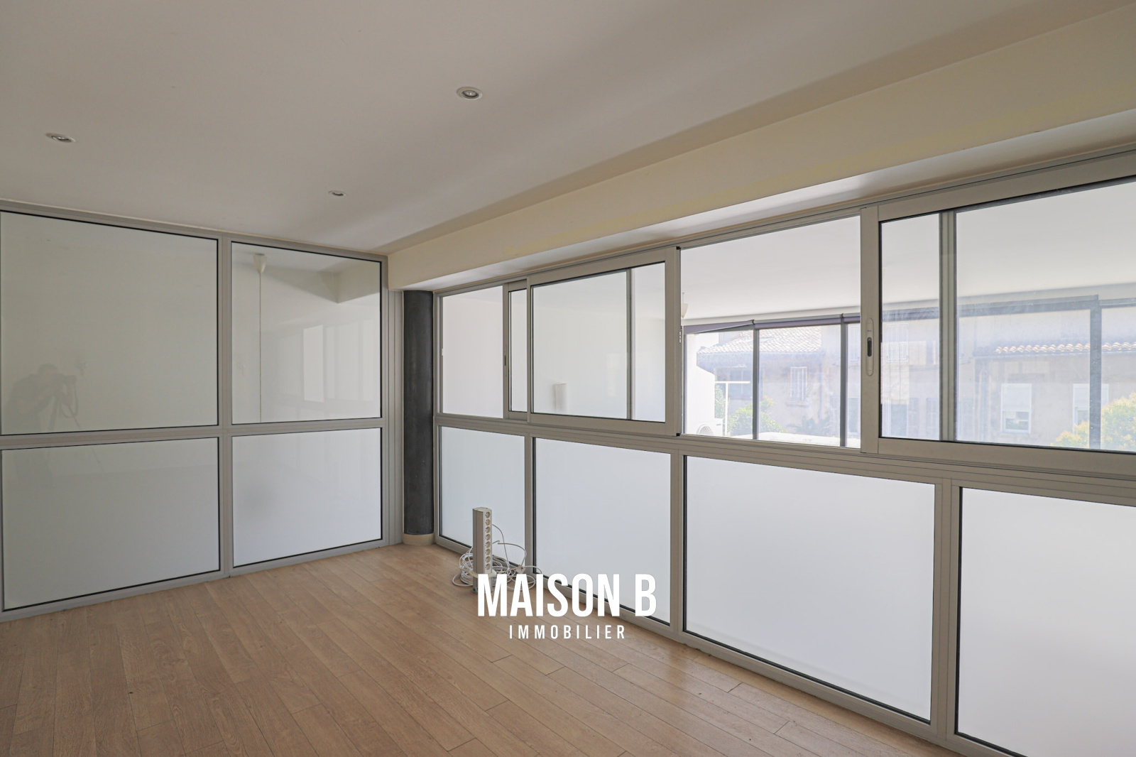 Image_5, Duplex, Marseille, ref :MAISON MAGES