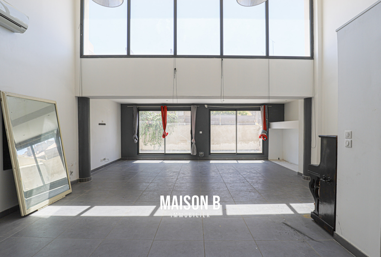 Image_3, Duplex, Marseille, ref :MAISON MAGES